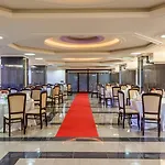 Expocenter Hotel