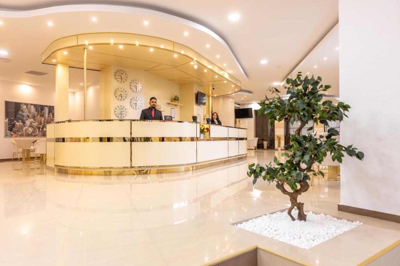 Expocenter Hotel